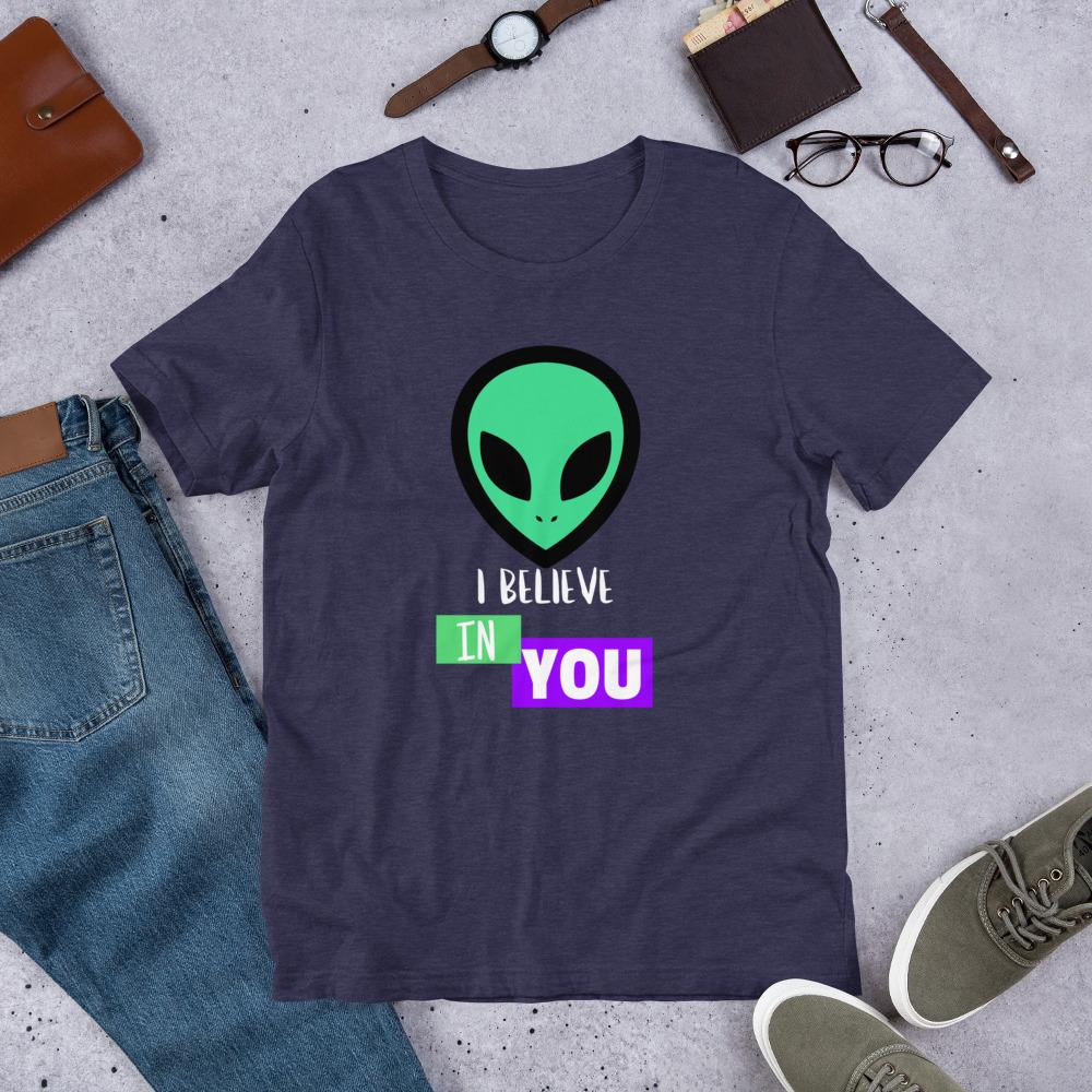 Alien T-Shirt - Unique Graphic Tees - Pie Bros Heather Midnight Navy / S